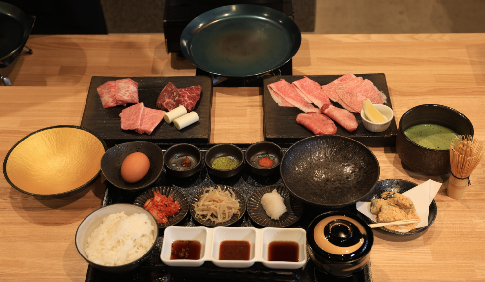 すき焼きしゃぶしゃぶコースイメージ